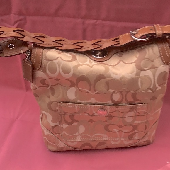 Purse - Picture 1 of 1